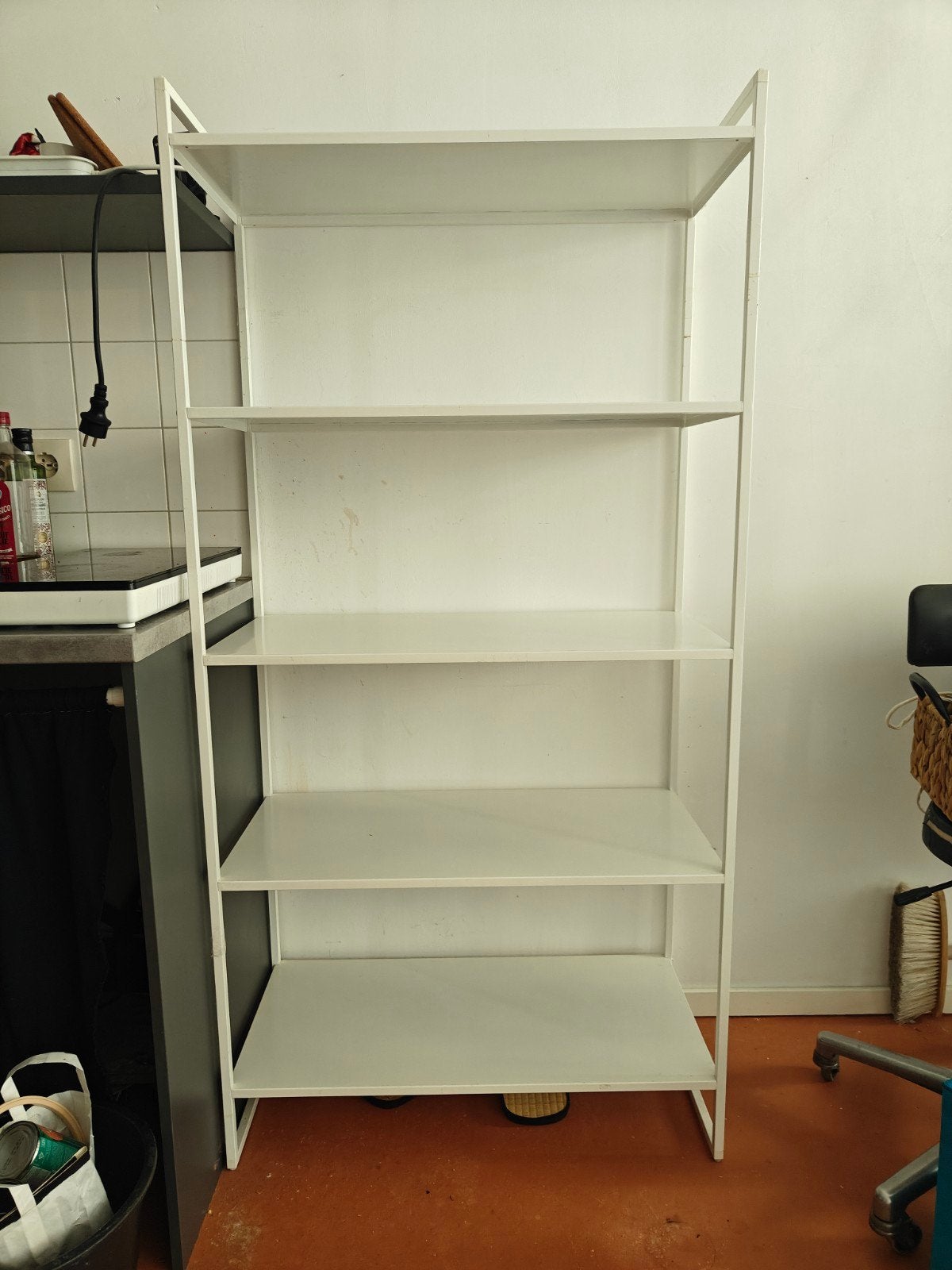 IKEA metal shelves, Ophalen