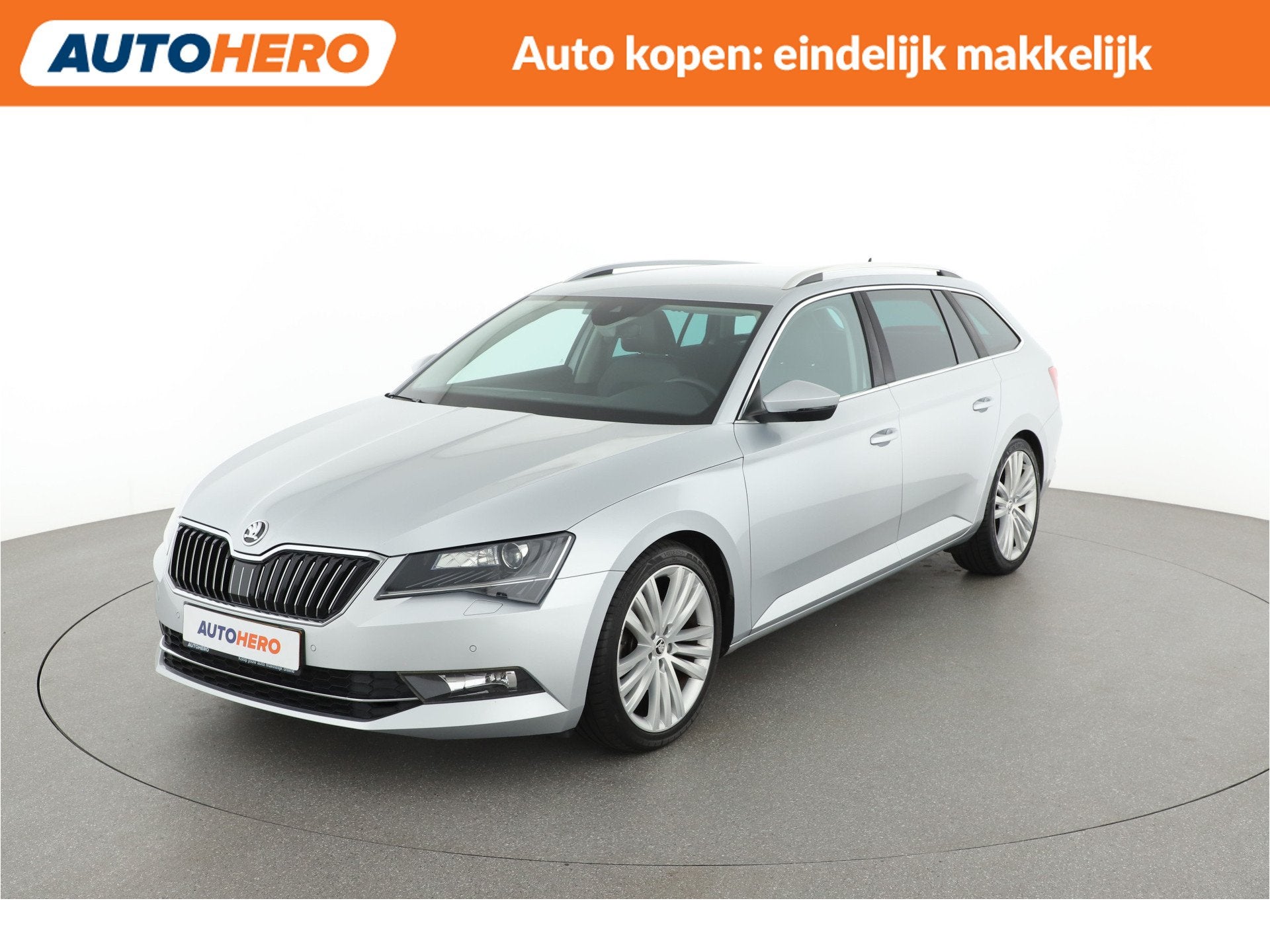 Skoda Superb Combi 1.4 TSI ACT Active Business NP70498, Auto's, Voorwielaandrijving, Gebruikt, 4 cilinders, Alcantara