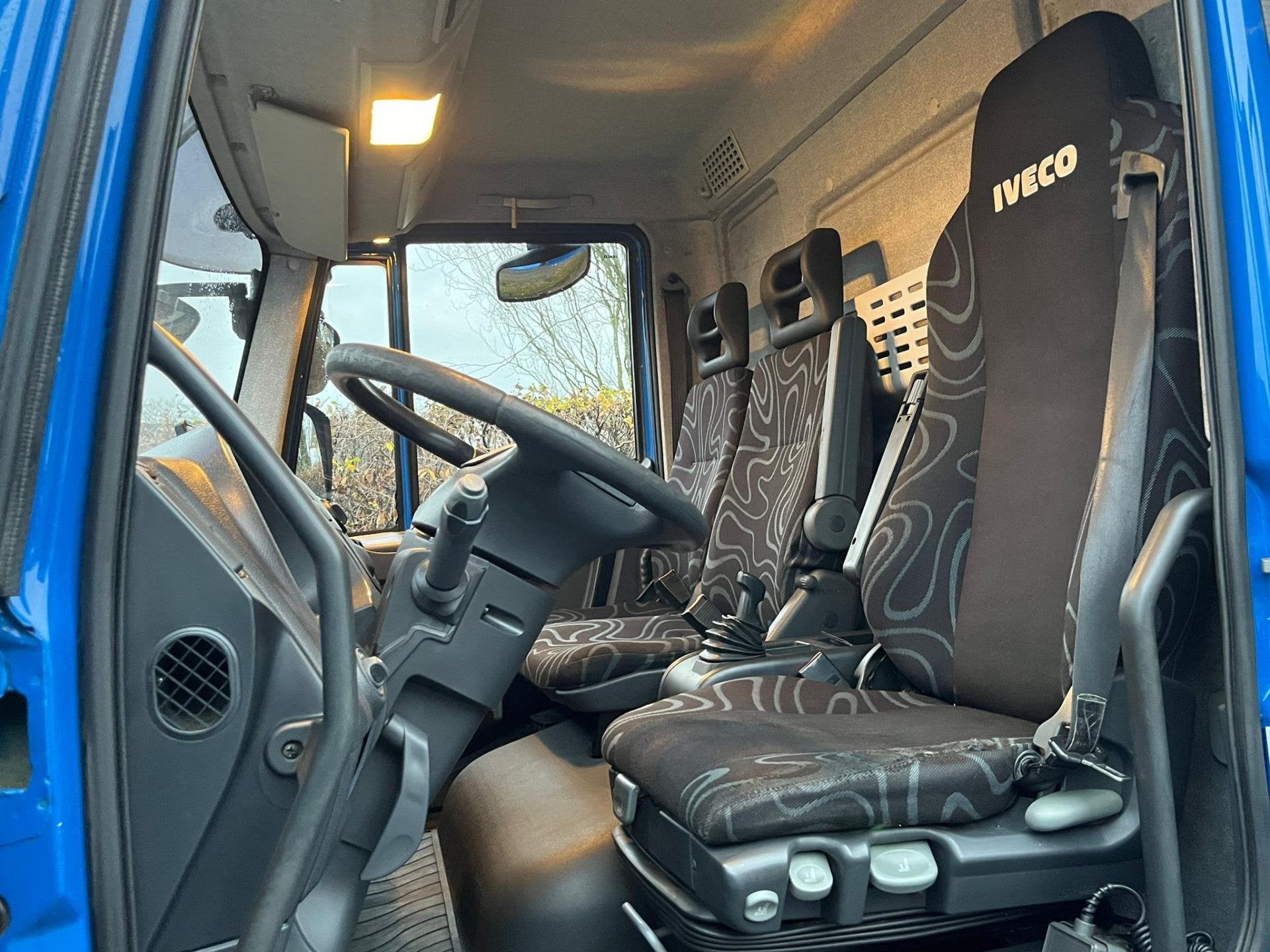 Iveco Eurocargo 190 EL 28 Euro 6| Schuifzeil | Laadklep, Automaat, Iveco, Blauw, Bedrijf