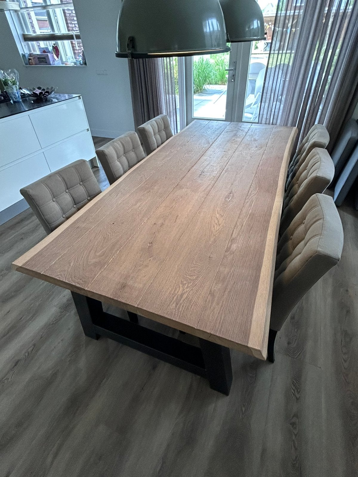 Eiken boomstamtafel 2.30 bij 1.10, Ophalen, Gebruikt, 100 tot 150 cm, Eikenhout