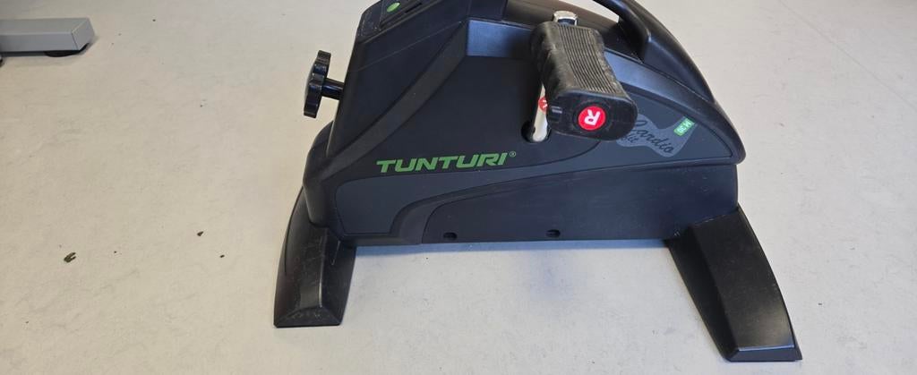 Tunturi Cardiofit M30 fietsmachine - Compacte thuistrainer, Sport en Fitness, Ophalen of Verzenden, Gebruikt, Benen, Overige typen