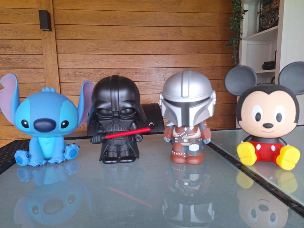 4 spaarpotten, o.a. Stitch en Mickey, Ophalen of Verzenden, Mickey Mouse, Zo goed als nieuw, Beeldje of Figuurtje
