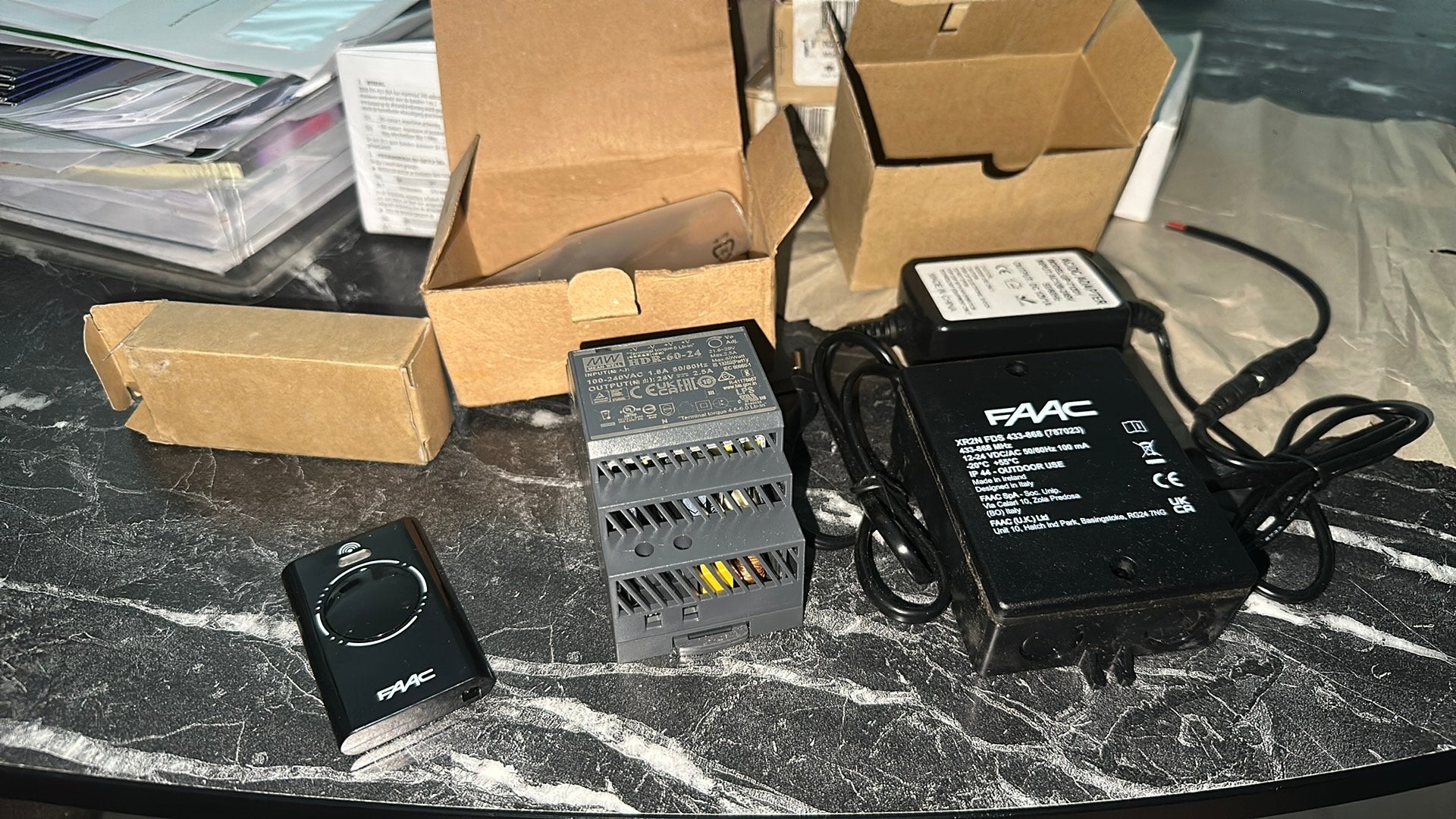 Complete FAAC Poort Set (Ontvanger + Voeding + Handzender), Ophalen of Verzenden, Nieuw, IJzer, Overige typen