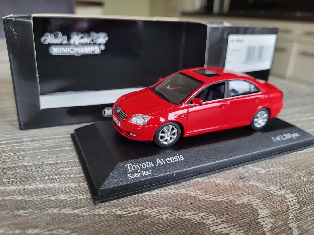 Toyota Avensis sedan minichamps schaal 1:43, Ophalen of Verzenden, Zo goed als nieuw, Auto, MiniChamps