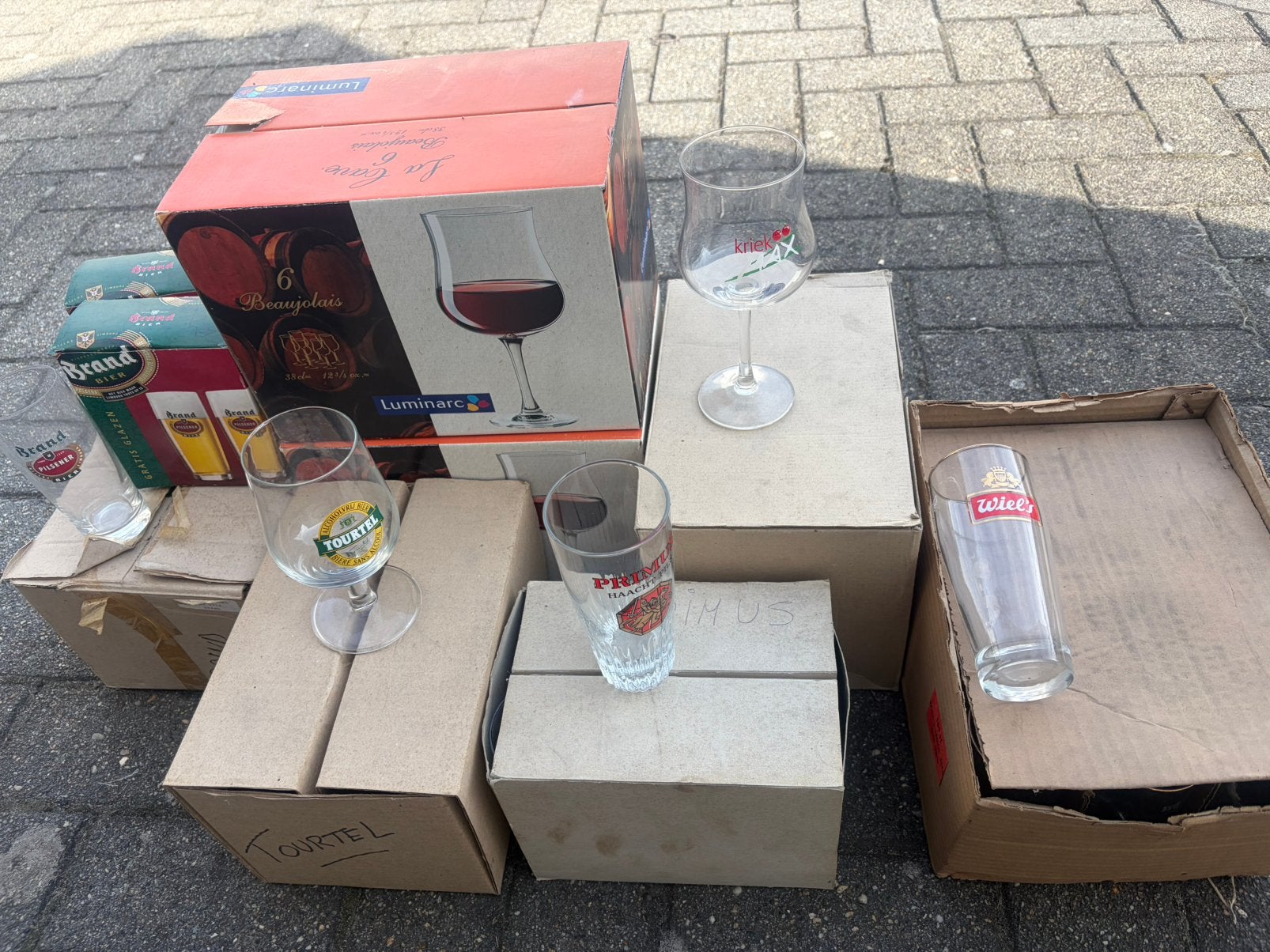 Bierglazen lot, Ophalen, Zo goed als nieuw, Glas of Glazen, Brand