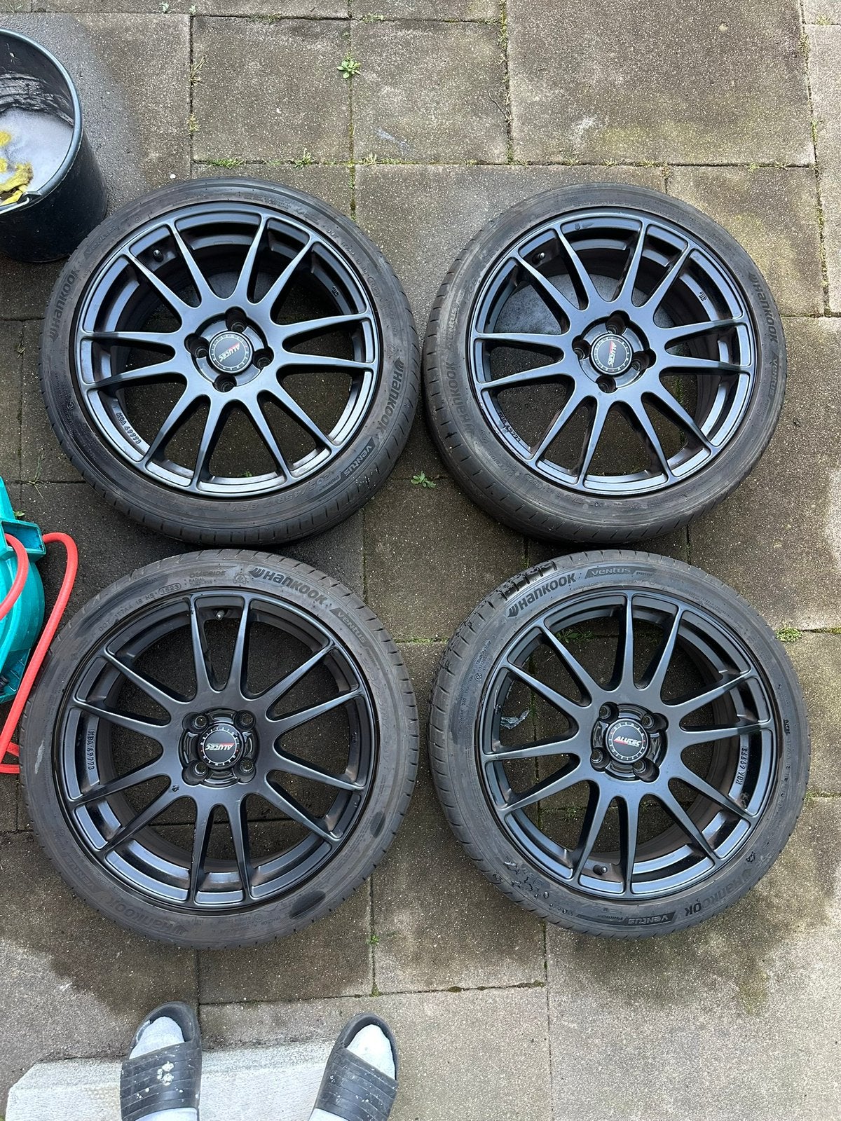 Banden + Velgen uit 2023 (17 inch, 205 mm breed), Auto-onderdelen, Banden en Velgen, Ophalen, Gebruikt, 17 inch, 205 mm