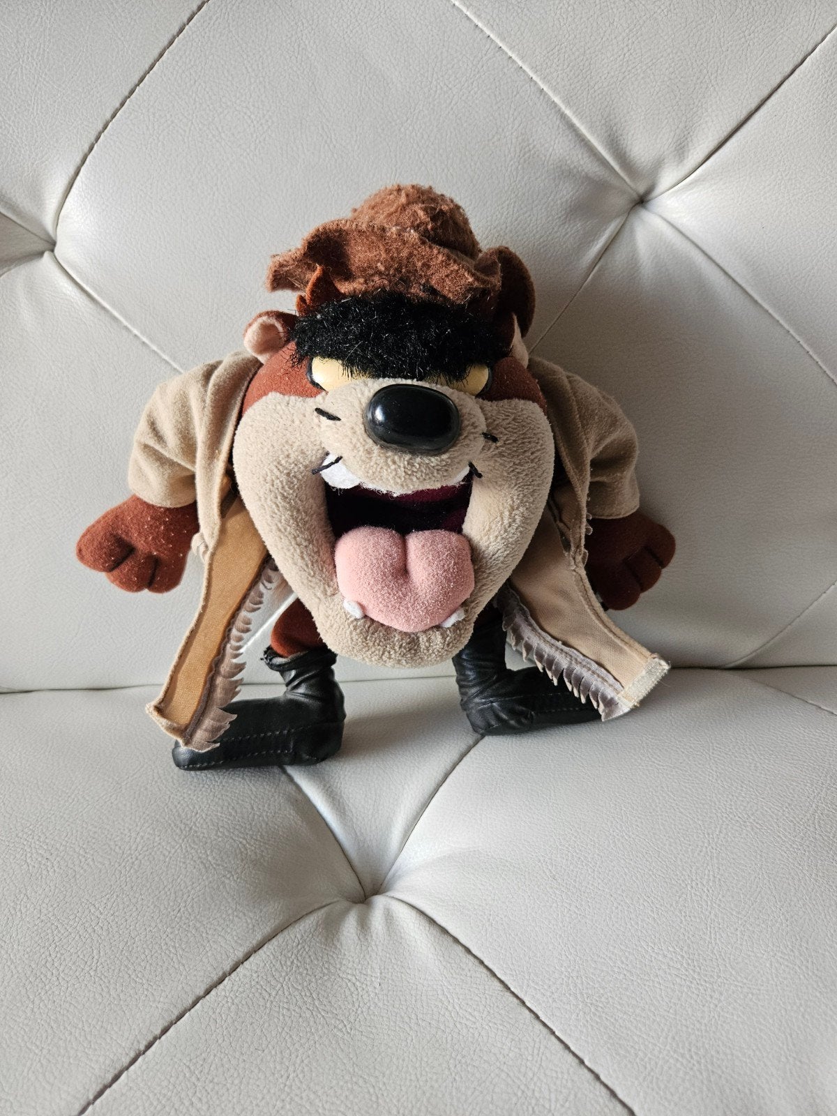 Knuffel pluche Tasmanian Devil Taz van Looney Tunes, Verzamelen, Ophalen of Verzenden, Gebruikt, Tv, Actiefiguur of Pop