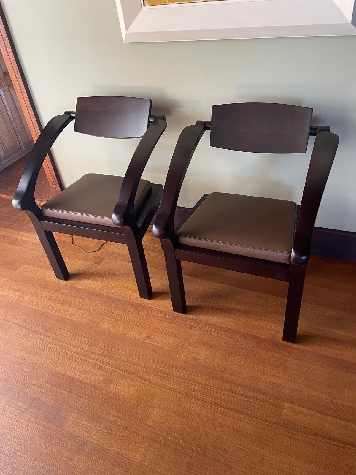 Set van 3 Giorgetti stoelen, design Massimo Scolari, Ophalen, Twee, Bruin, Zo goed als nieuw