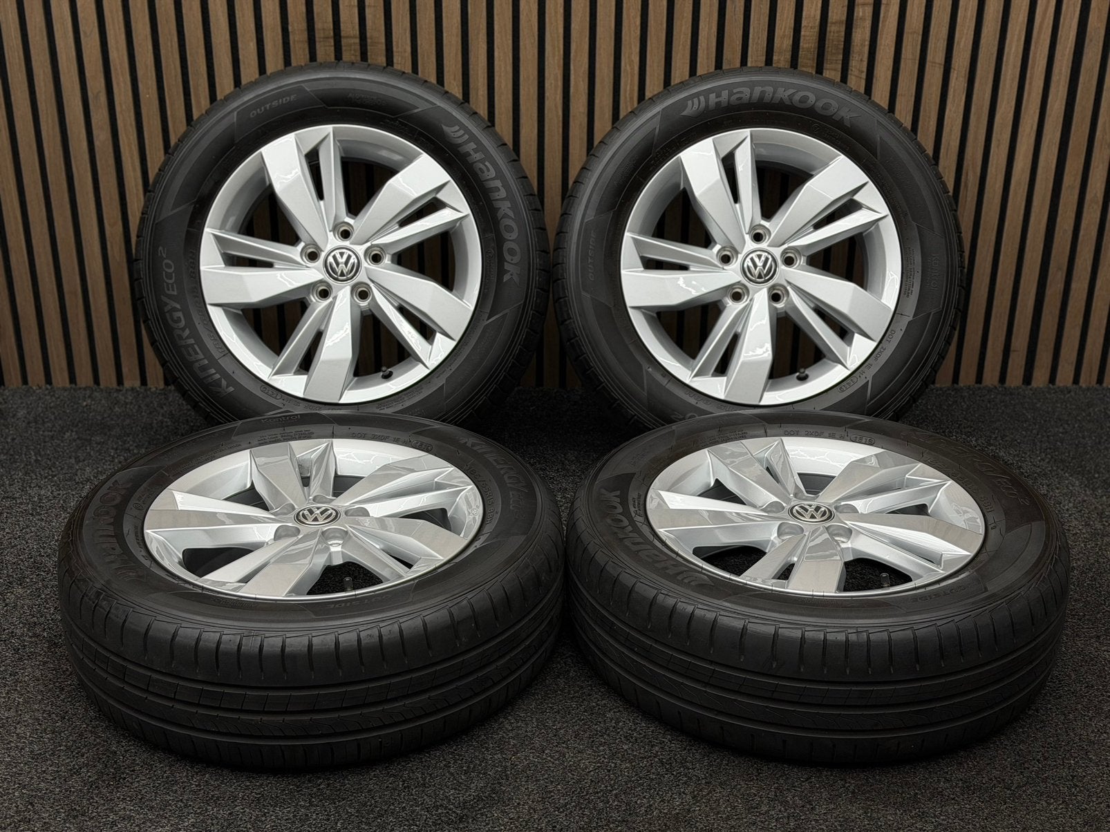 Originele 15 inch VW Polo AW Sassari 5x100 ET40 Hankook, Ophalen, 15 inch, ., Banden en Velgen