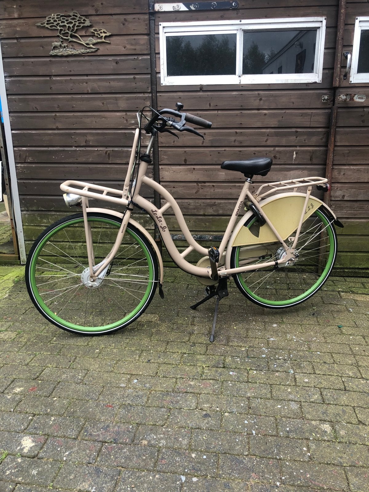 Sparta Lola de Luxe Damesfiets - Crème met Groene Velgen, Ophalen, Terugtraprem, Sparta, 50 tot 53 cm