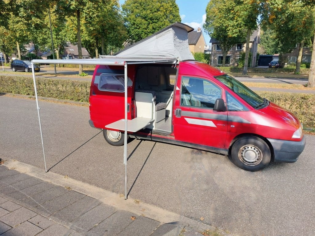 Fijne minicamper Citroën Jumpy 1.9D 800, Auto's, 4 stoelen, 1481 kg, Origineel Nederlands, Particulier