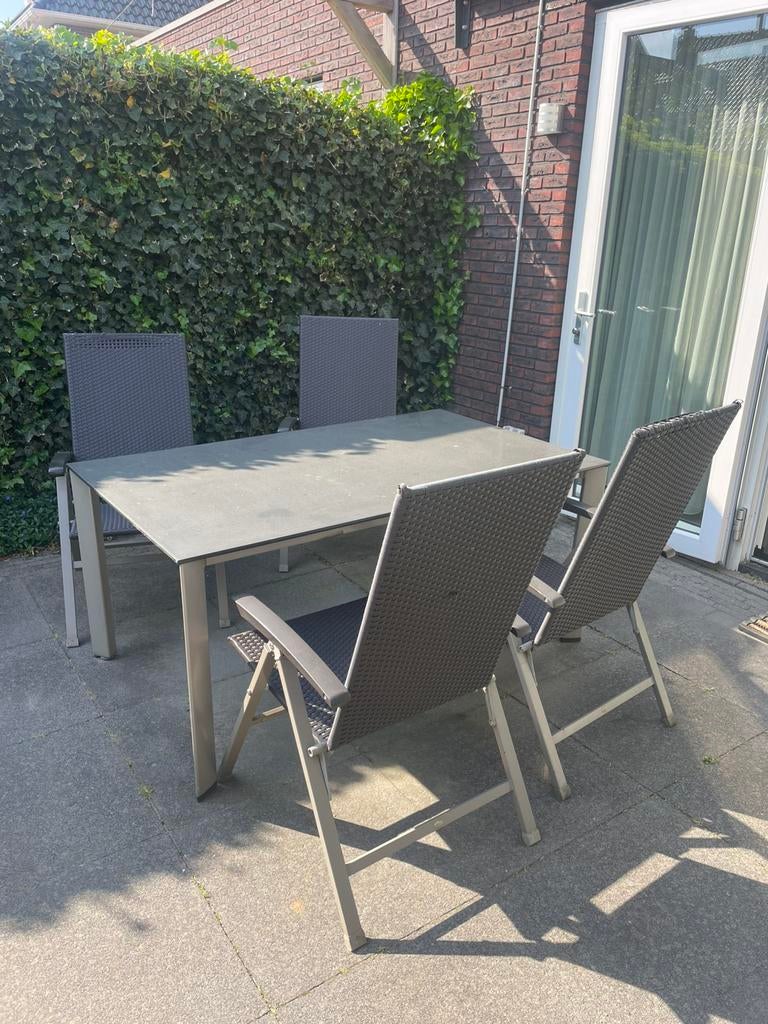Tuinset met 4 stoelen. Moet weg!, Ophalen, Gebruikt, Eettafel, Tuinset
