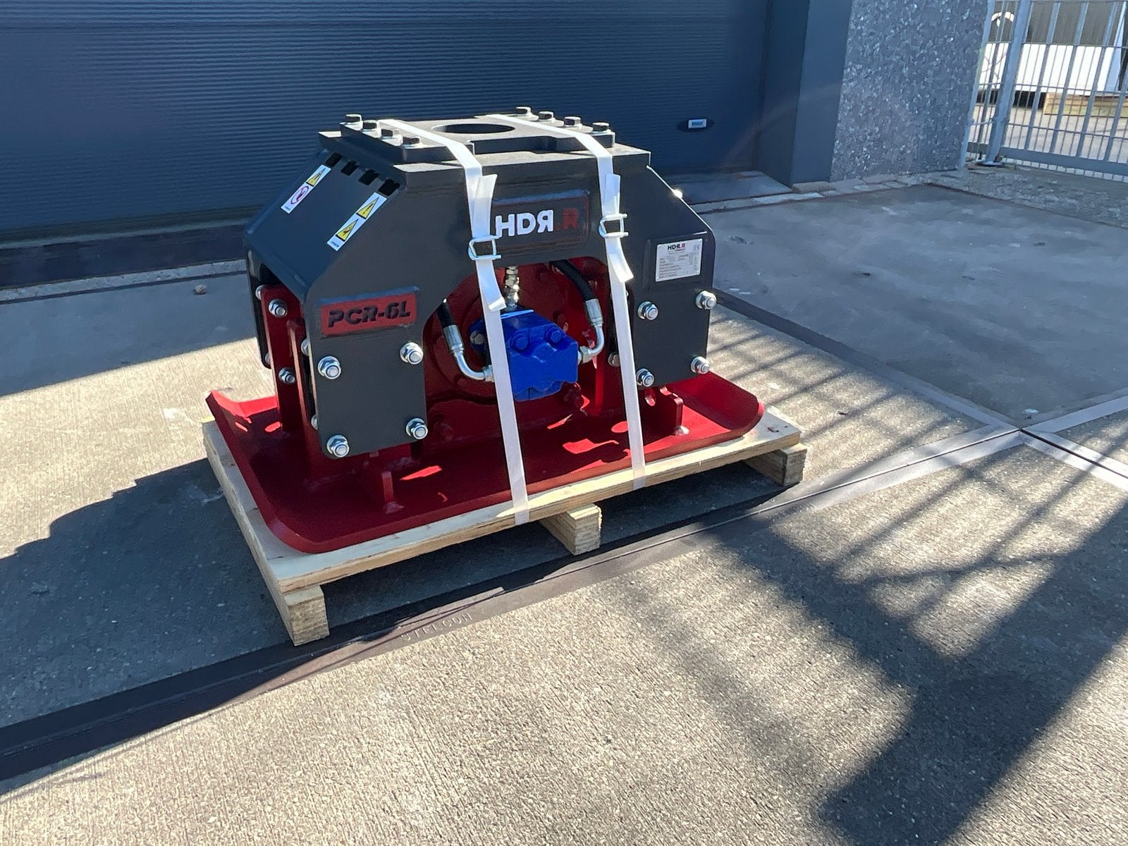 Nieuwe Hydraram HDR.R PCR-6L trilblok, Ophalen