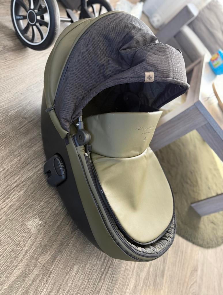 Anex m/type combiwagen - Olijfgroen, Kinderen en Baby's, Kinderwagens en Combinaties, Overige merken, Ophalen of Verzenden, Zo goed als nieuw