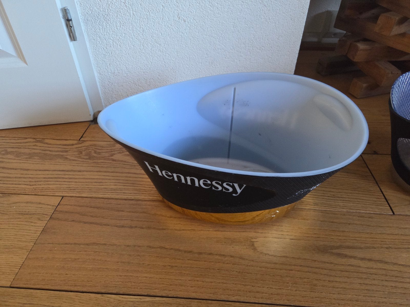 Hennessy Ijscooler weg = weg nu €15,-, Ophalen