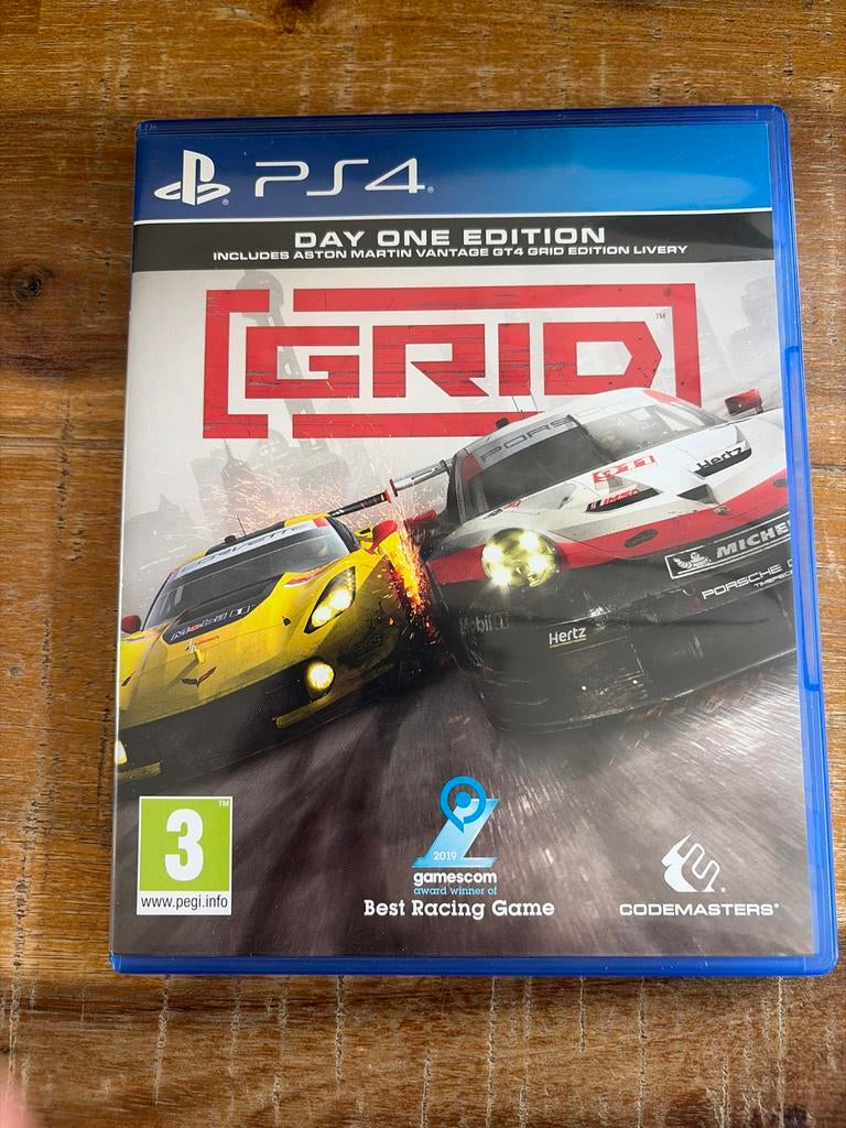 GRID Day One Edition PS4 - Racegame met Aston Martin Livery, Spelcomputers en Games, Games | Sony PlayStation 4, Zo goed als nieuw