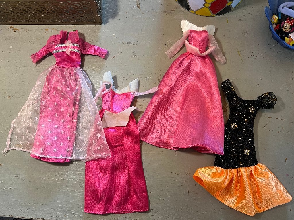 Vintage barbie sindy fleur prinses jurken galajurk kleding, Ophalen of Verzenden, Gebruikt, Kleertjes