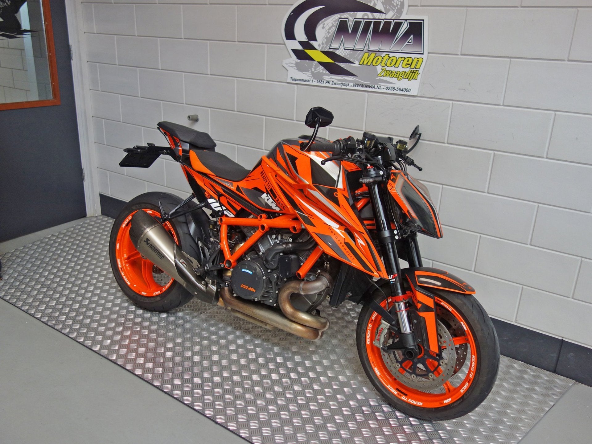KTM 1290 SuperDuke R ABS, Meer dan 35 kW, Toermotor, Handgeschakeld, Gebruikt