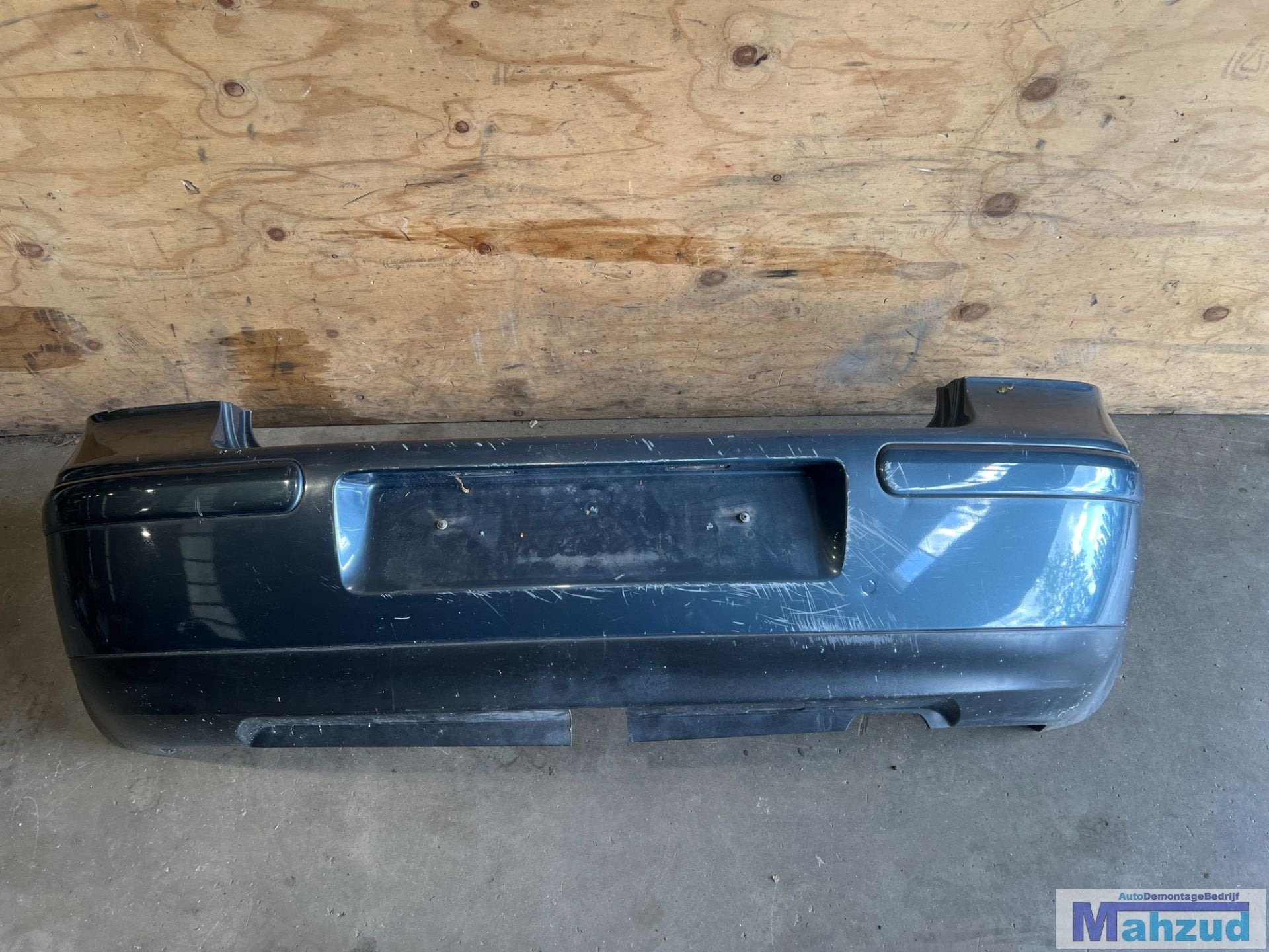 VW GOLF 4 Hatchback Grijs LC7V achterbumper 1997-2003, Gebruikt, Volkswagen, Volkswagen AG, Bumper