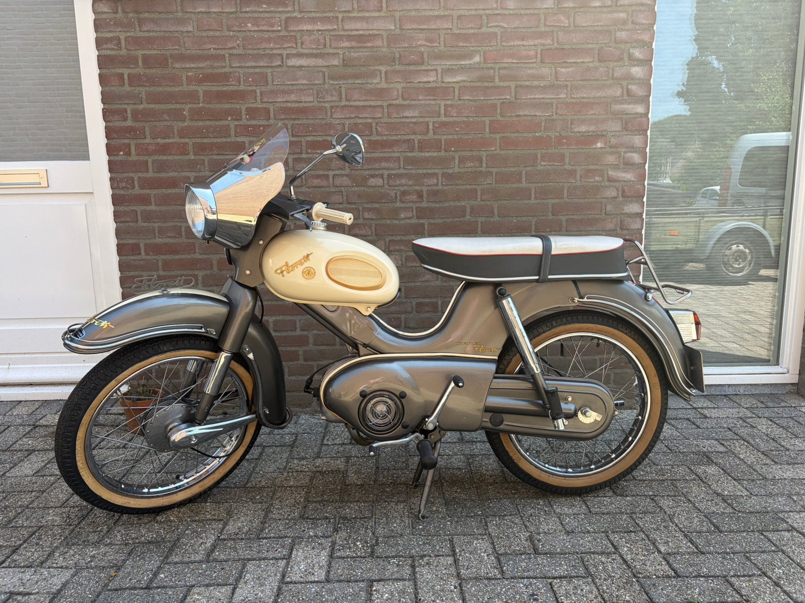 Kreidler Florett Eitank 1965 in concoursstaat met kenteken, Fietsen en Brommers, Brommers | Kreidler, Ophalen, Zo goed als nieuw