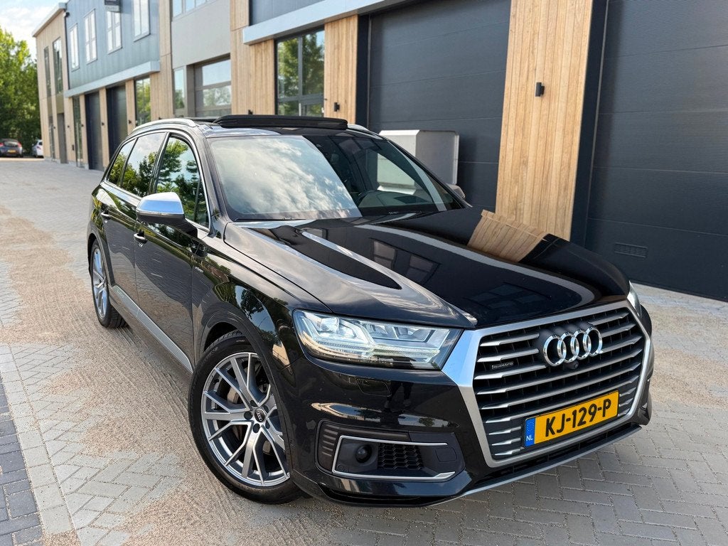 Audi Q7 3.0 TDI e-tron quattro S-Line (bj 2016) HuD|PANO|21, Auto's, Automaat, Gebruikt, 259 pk, 2420 kg
