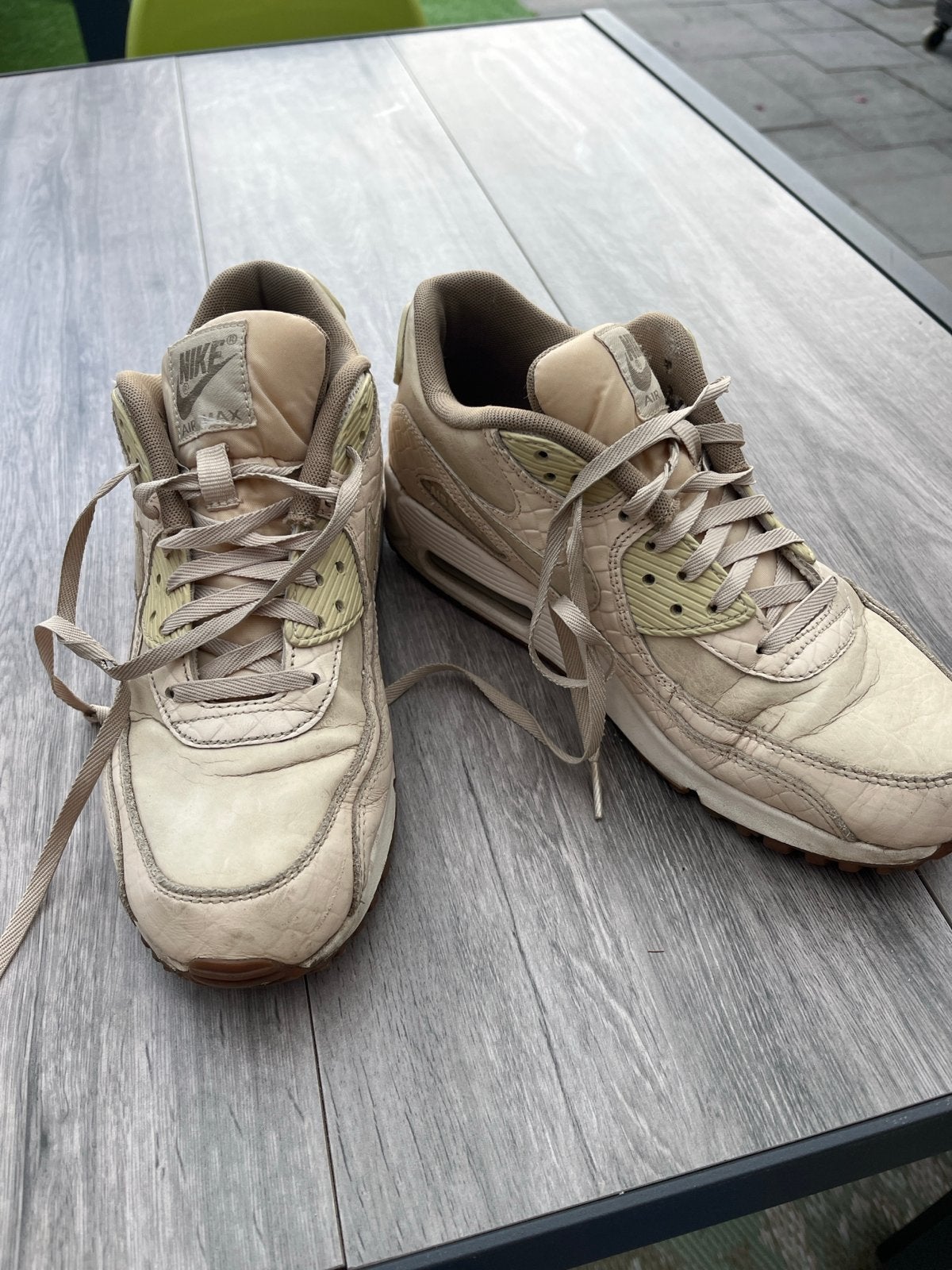 Nike Air Max 90 sneakers - Beige/Crème, Ophalen of Verzenden, Gedragen, Beige, Sneakers of Gympen