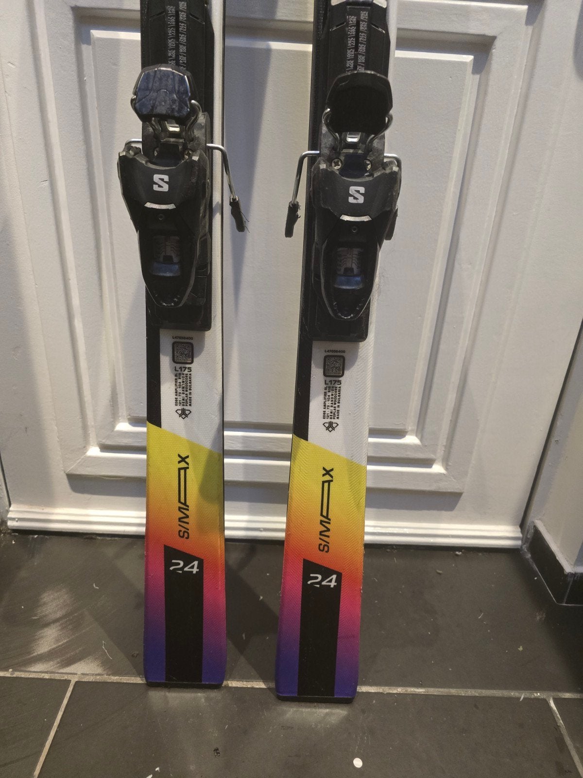 175cm SALOMON S MAX 24 ENDURANCE ALL ROUND n690€, Sport en Fitness, Skiën en Langlaufen, 160 tot 180 cm, Zo goed als nieuw, Carve
