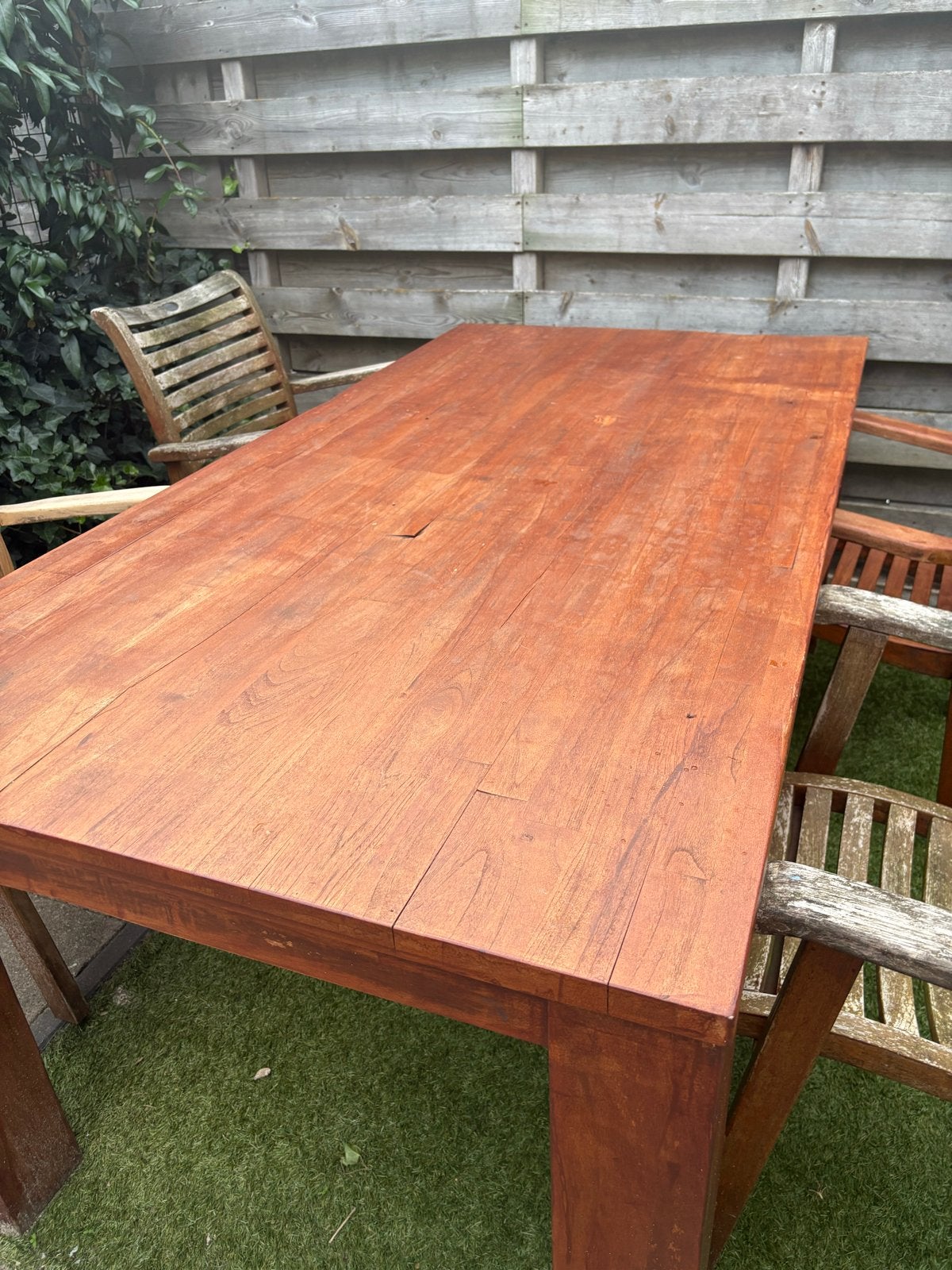 Robuuste tafel en 4 Hartman prestige stoelen, Tuin en Terras, Ophalen, Gebruikt, Hout