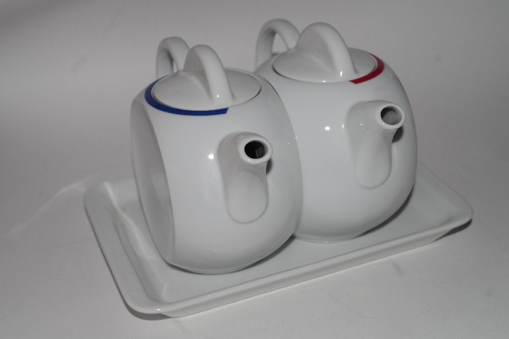 theepotjes, Ophalen, Zo goed als nieuw, Porselein, Theepot