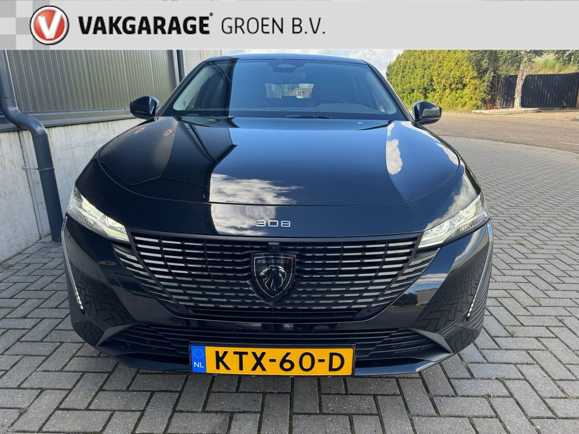 Peugeot 308 SW 1.2 PureTech Allure Pack Business / camera /, Voorwielaandrijving, 1199 cc, Automatische klimaatregeling, Leder en Stof