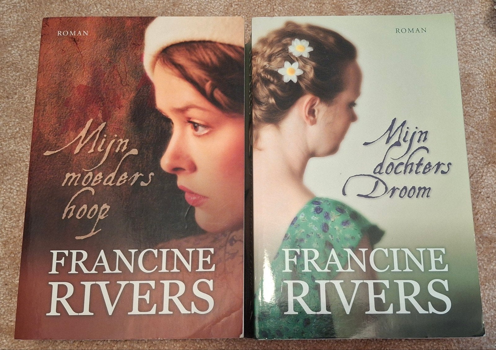 Francine Rivers - Mijn moeders hoop / Mijn dochters droom, Boeken, Ophalen of Verzenden, Gelezen