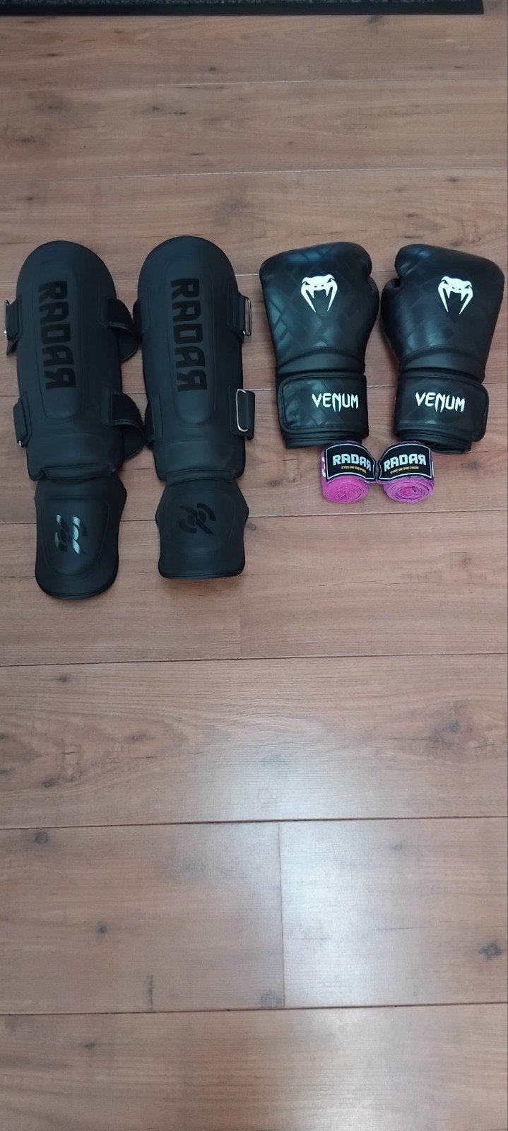 volledige kickbox set., Ophalen, Overige, Vechtsportbescherming, Zo goed als nieuw