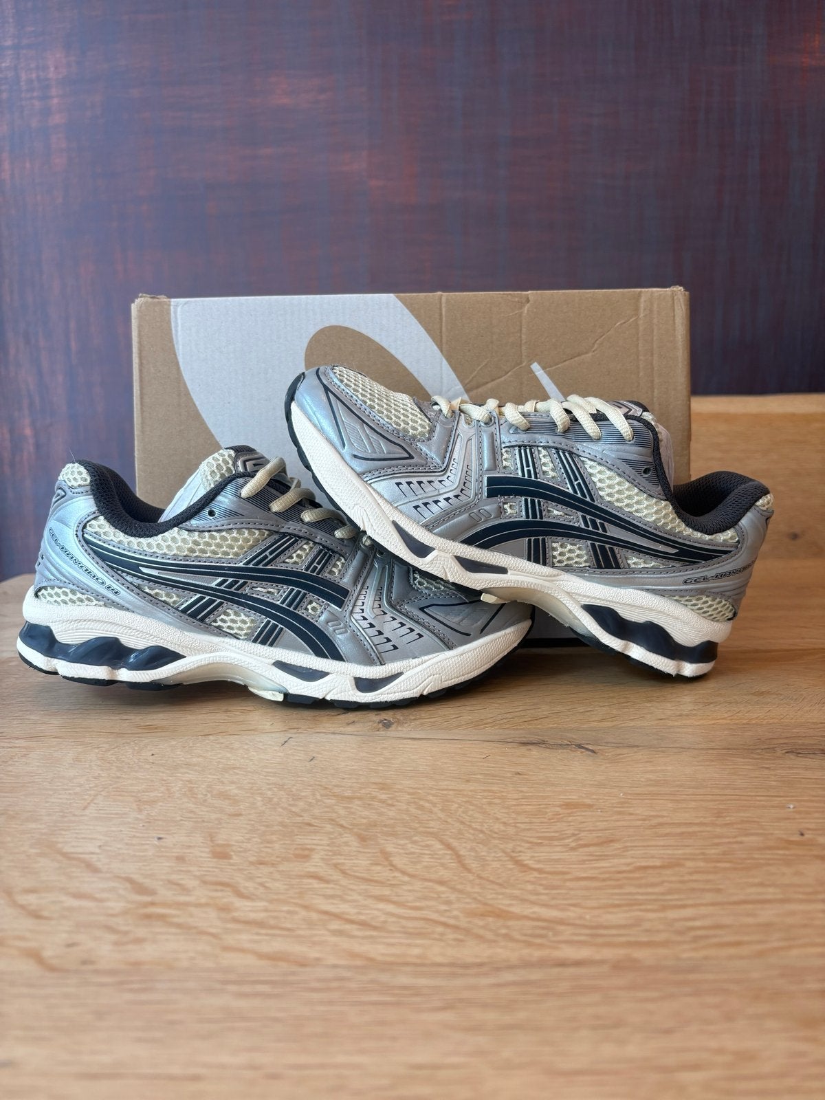 Asics Gel Kayano 14 - Maat 38 - Gebruikt / Goede Staat, Ophalen of Verzenden, Grijs, Sneakers of Gympen, Zo goed als nieuw