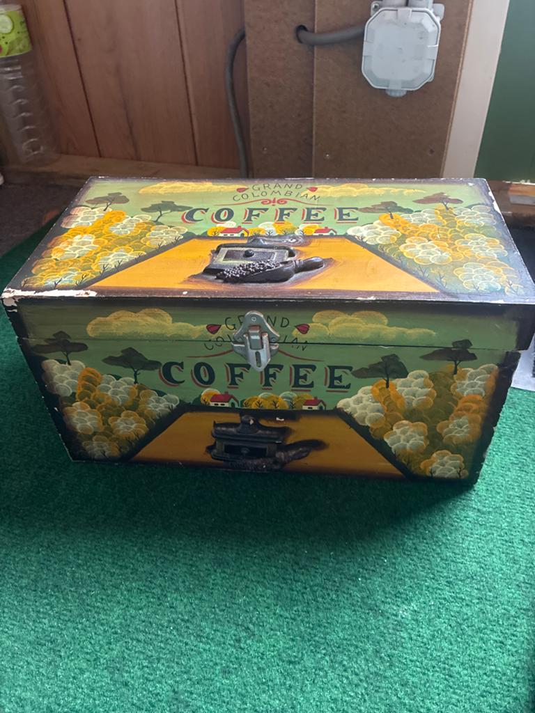 Decoratieve Houten Koffie Opbergkist - Grand Colombian, Huis en Inrichting, Woonaccessoires | Kisten, Ophalen of Verzenden, Zo goed als nieuw