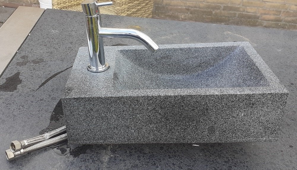 wc fonteintje, natuursteen.  wasbakje, Doe-het-zelf en Verbouw, Sanitair, Gebruikt, Wastafel, Steen, Ophalen