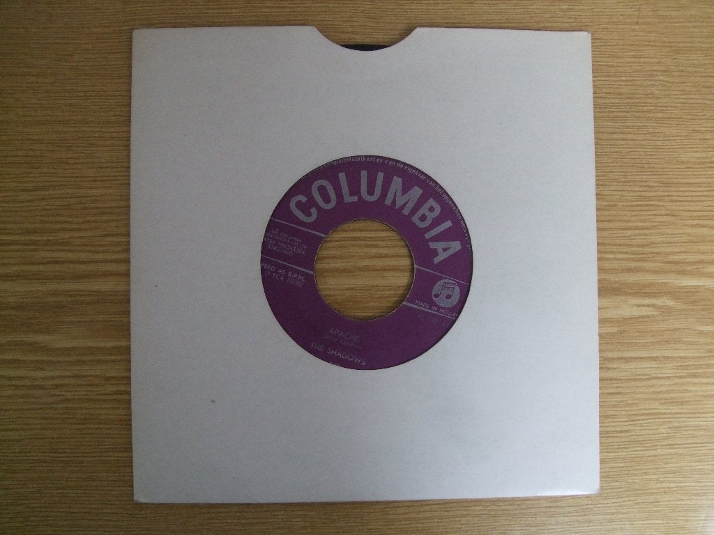 THE SHADOWS    APACHE / QUARTERMASTER'S STORES, Gebruikt, 7 inch, Ophalen of Verzenden, Rock en Metal