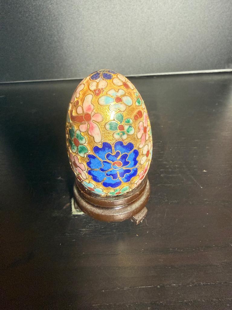 Vintage Reliëf Emaille Cloisonné Ei Bloemmotief Goud op Hout, Ophalen of Verzenden