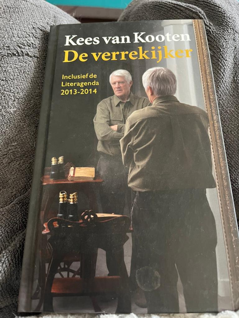 Kees van Kooten - De verrekijker, Boeken, Ophalen of Verzenden, Zo goed als nieuw, Kees van Kooten