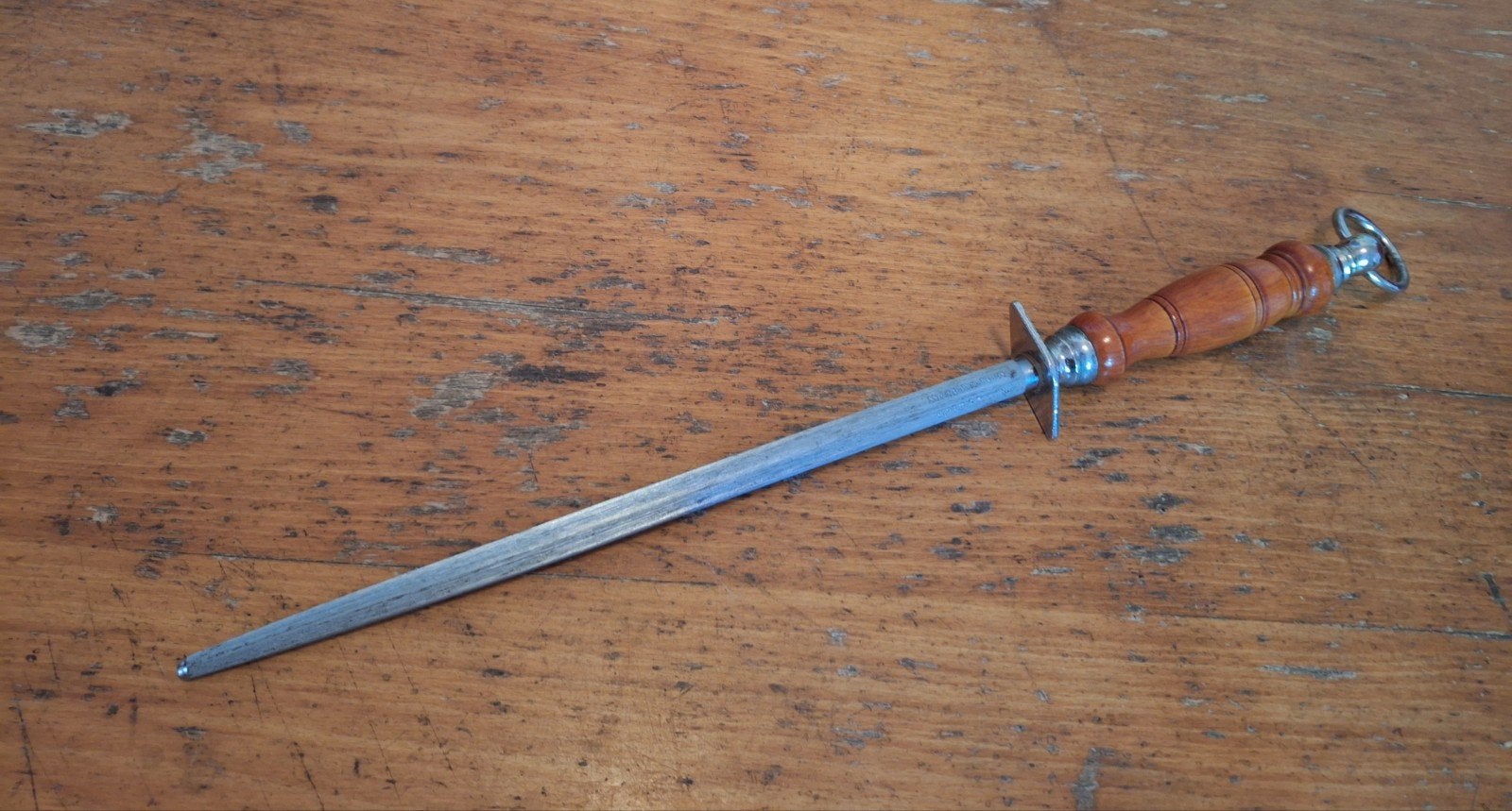 Klassiek wetstaal/aanzetstaal. Friedrich Dick28 cm. Iprst., Ophalen of Verzenden