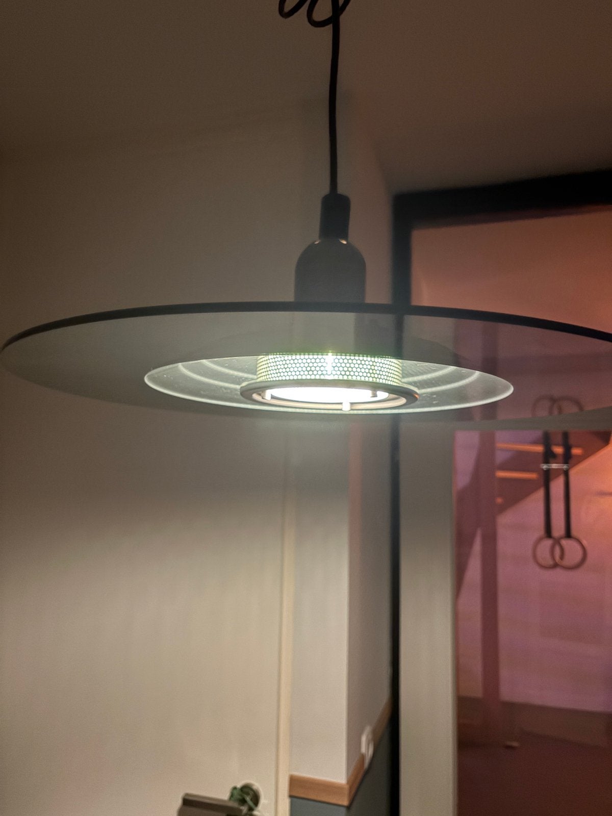 Vintage Space Age / Mid-Century UFO hanglamp (rookglas), Ophalen, Mid century space age, Gebruikt, E27 (groot)