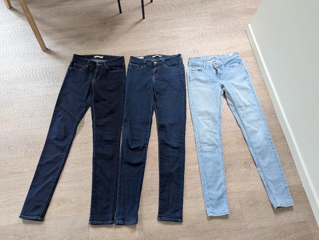 3 x Levi's Skinny Jeans Size US: 26 / EU:34, Blauw, Ophalen of Verzenden, W27 (confectie 34) of kleiner, Gedragen