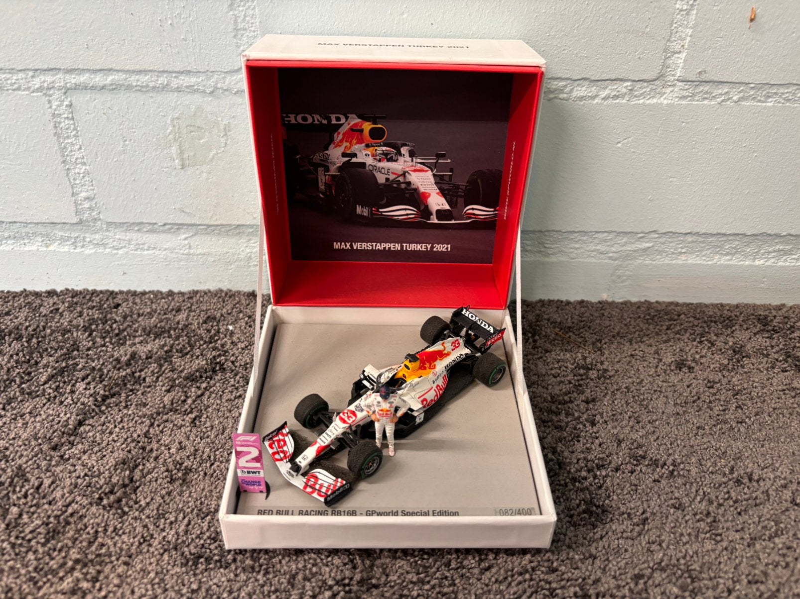 Max verstappen RB16B turkije arigato gp world special, Ophalen of Verzenden, Zo goed als nieuw, Formule 1