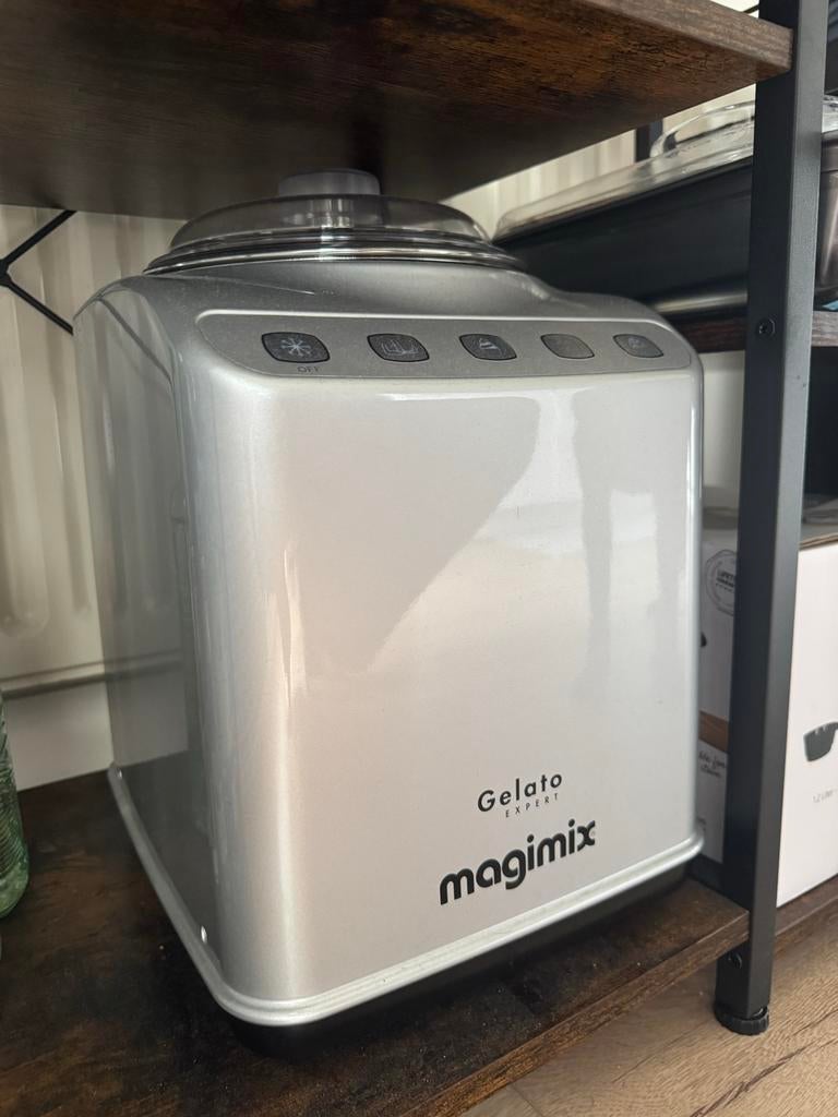 Magimix Gelato Expert - Zelfvriezende IJsmachine, Witgoed en Apparatuur, Broodroosters, Ophalen of Verzenden, Zo goed als nieuw
