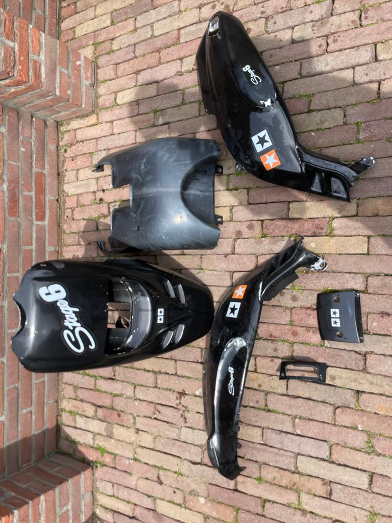 Typhoon kappenset, Ophalen, Gebruikt, Kap, Piaggio