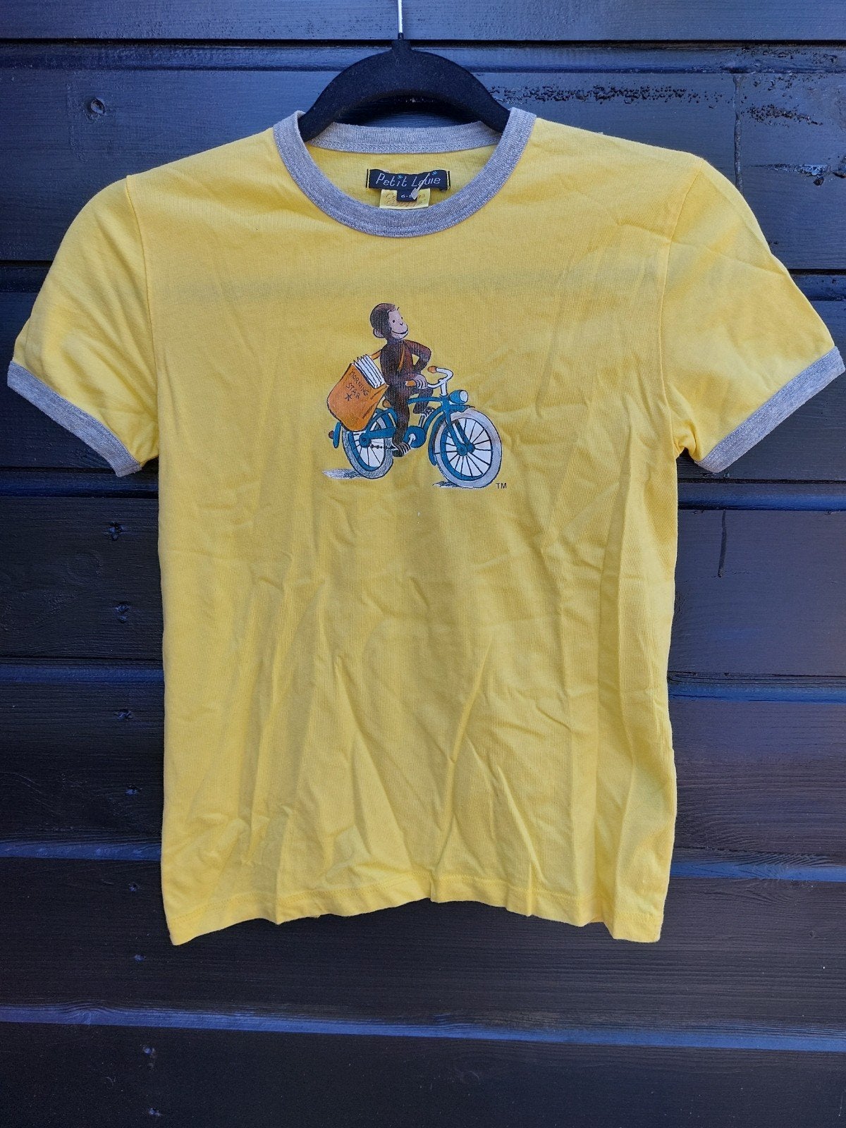 Petit Louie Geel T-shirt  (maat 6-8), Ophalen of Verzenden, Gebruikt, Petit Loue, Jongen of Meisje