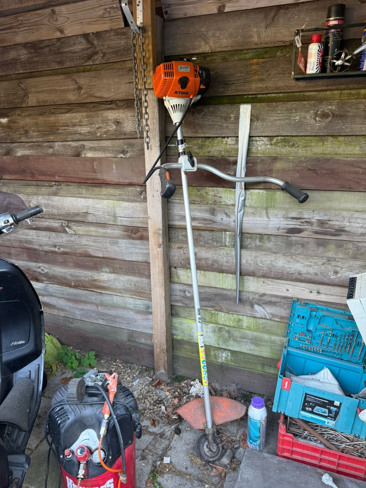 Bermmaaier stihl fs 100, Ophalen, Zo goed als nieuw, Benzine