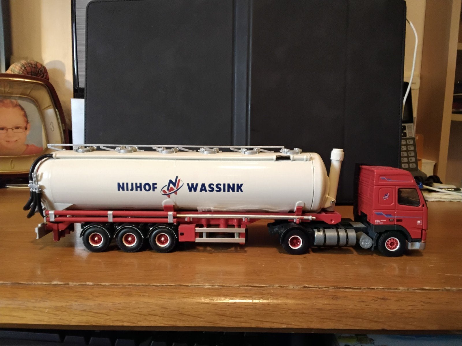 Tekno Volvo  FH 12 Nijhof Wassink, Ophalen of Verzenden, Zo goed als nieuw, Bus of Vrachtwagen