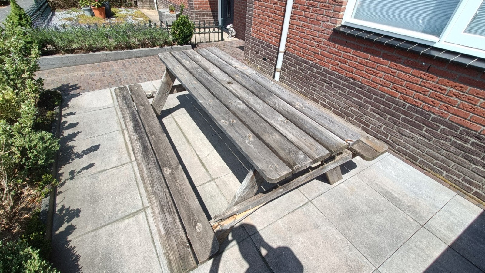 Picknicktafel met defect, gratis af te halen, Tuin en Terras, Ophalen, Gebruikt, Rechthoekig, Hout