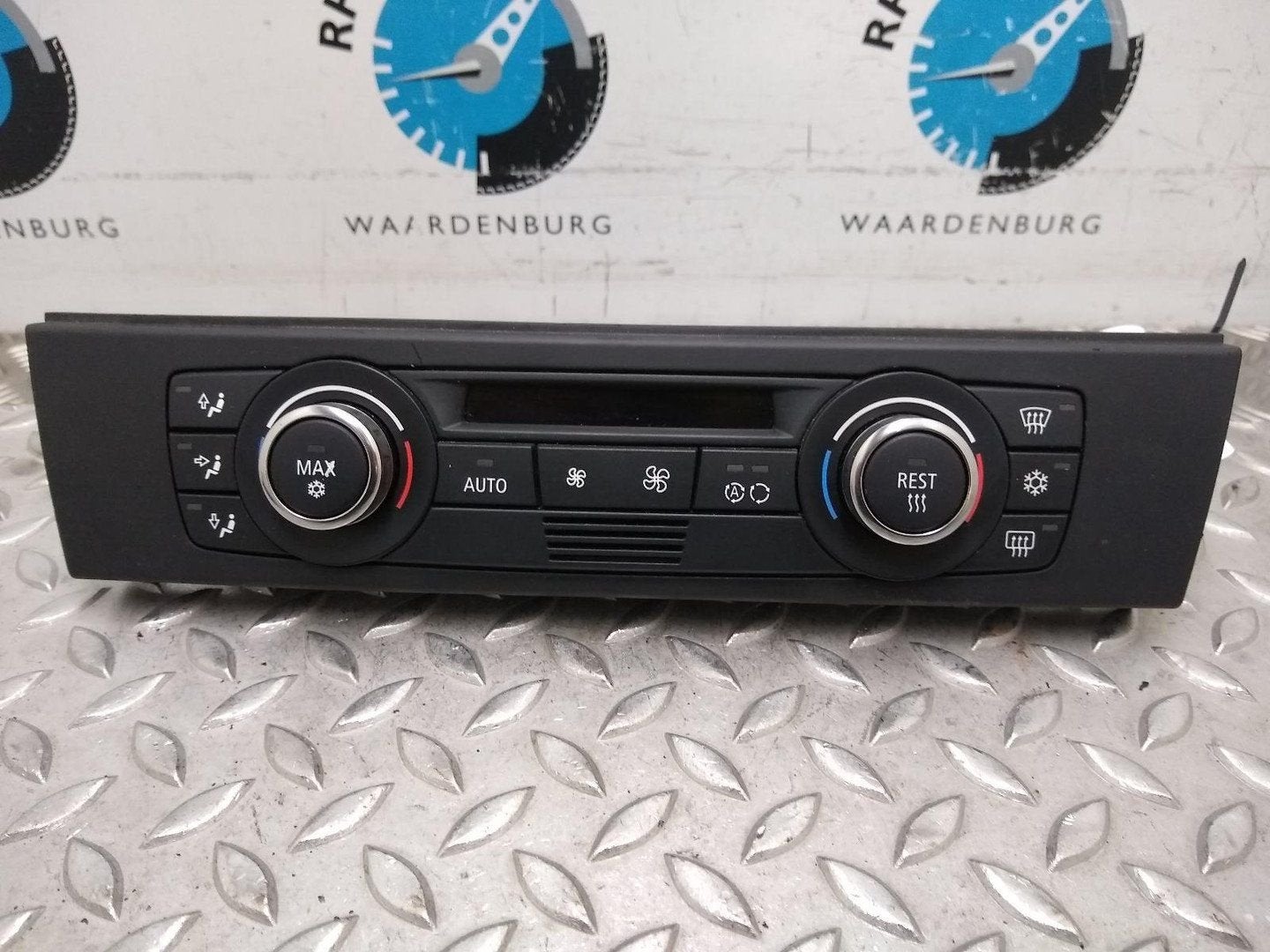 BMW 3 SERIES 335i High Executive KACHEL BEDIENINGSPANEEL 200, Gebruikt, -, -, Ophalen of Verzenden