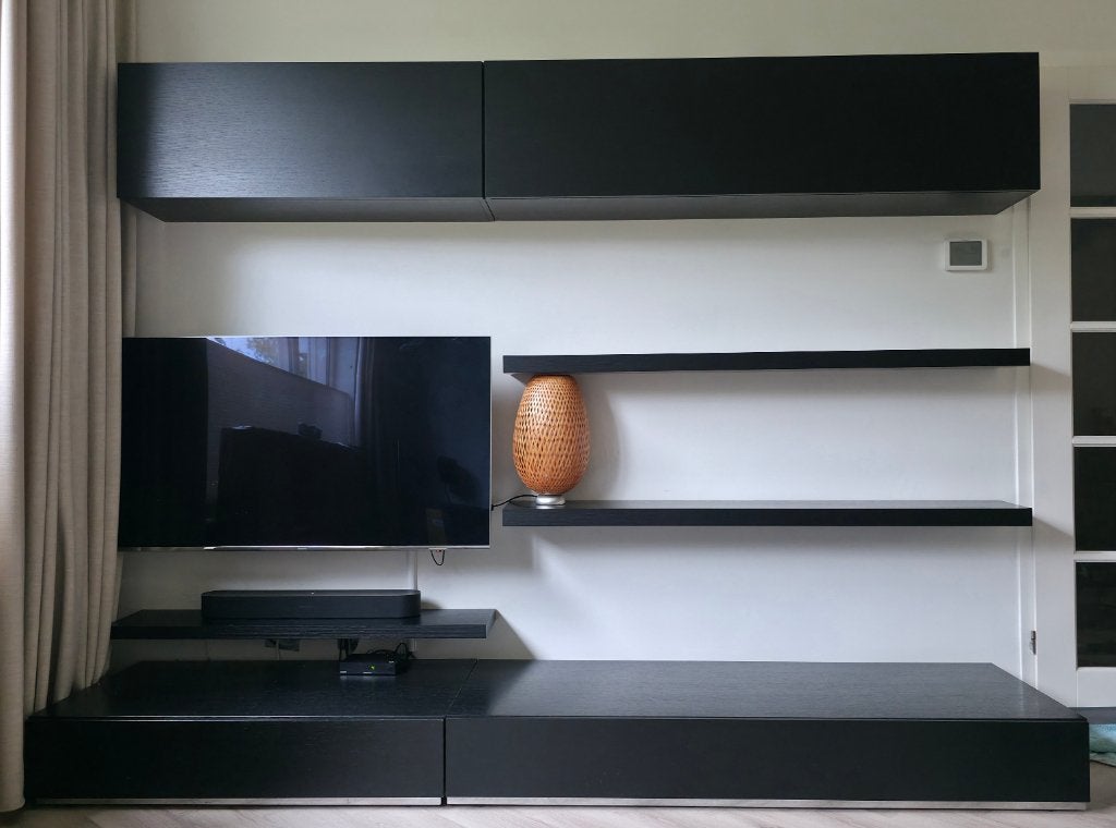 Design wandkast- meubel van het merk Bo Concept